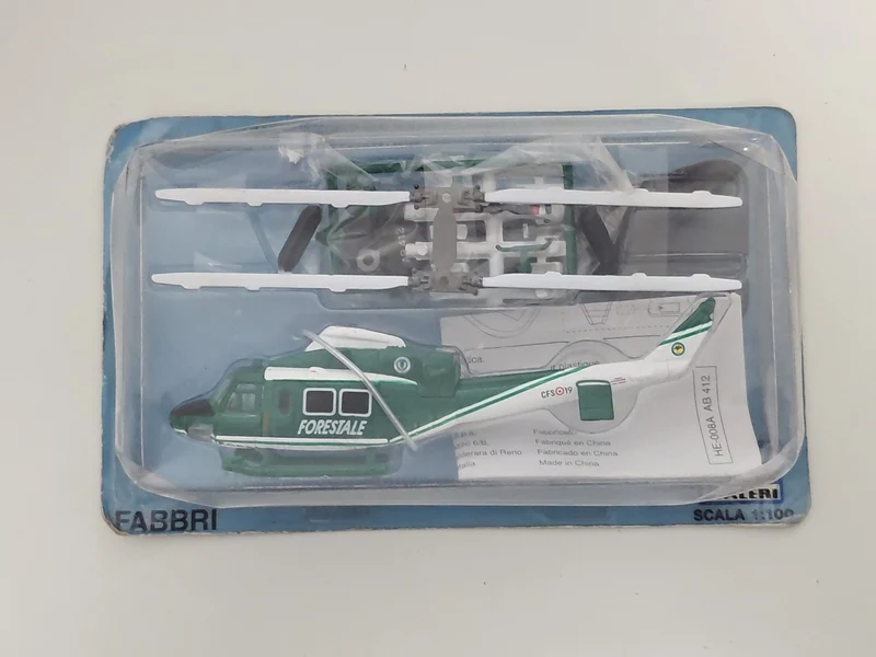 Hélicoptère ancien Fabbri échelle 1:10 rétro collection modèle réduit vintage