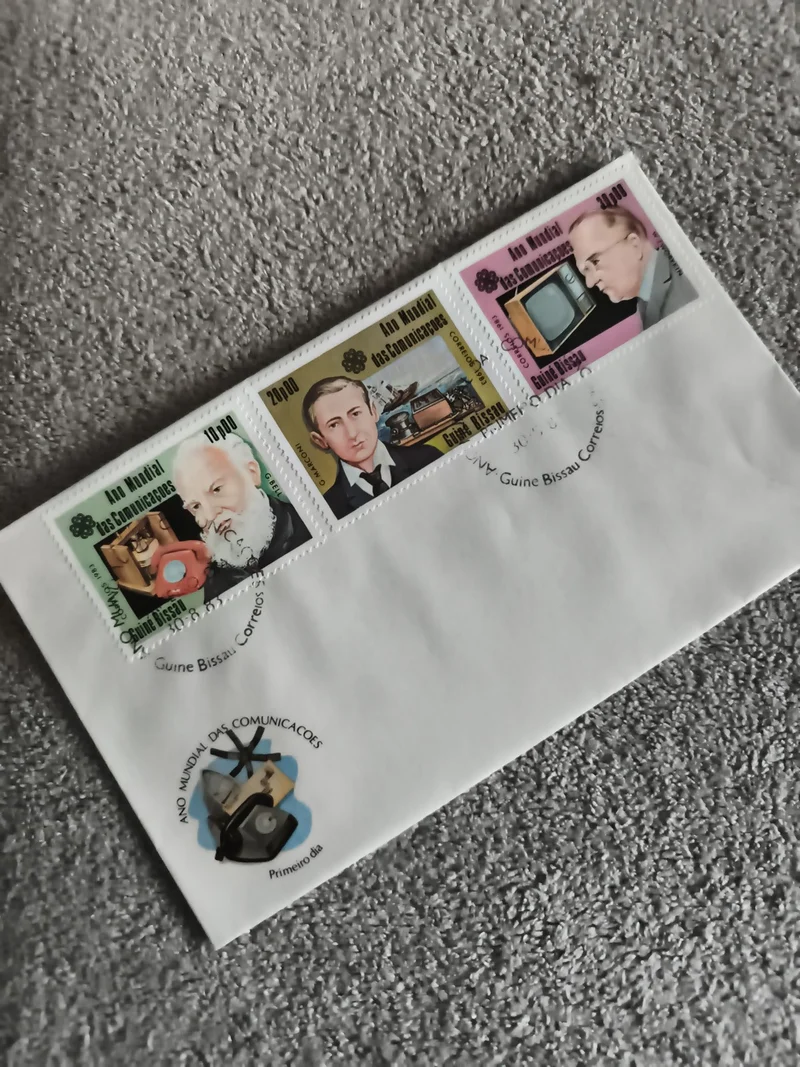 Lettre 1er jour Guinée Bissau Année Mondiale des Communications timbres