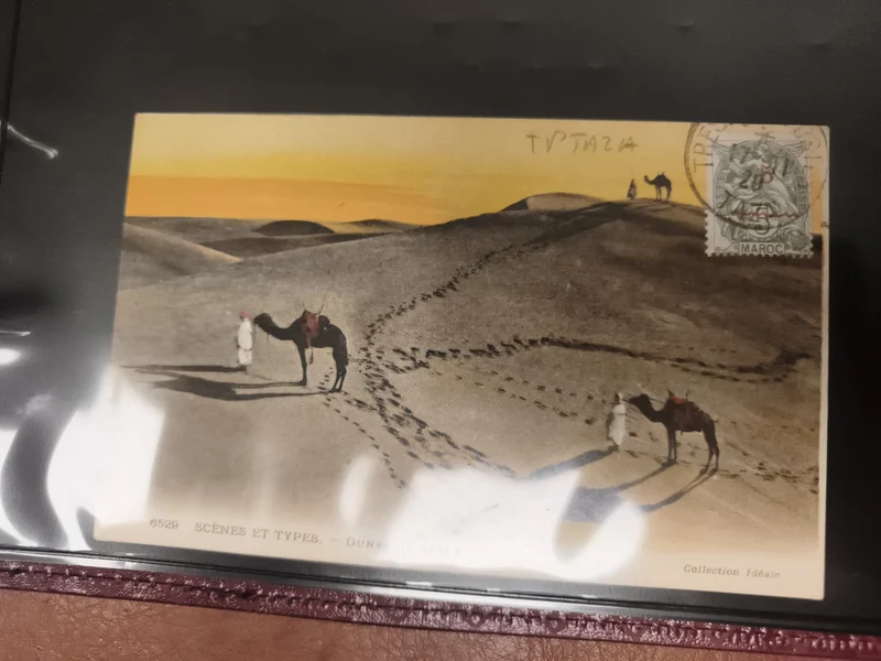 Carte postale Maroc scènes et types dunes sable timbre 20c philatélie