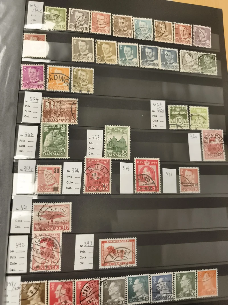 Timbres oblitérés Danemark lot x30, portraits, monuments, philatélie Europe