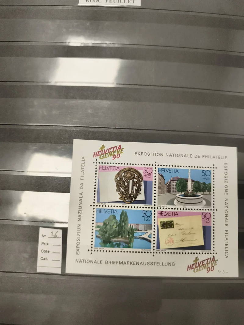 Bloc feuillet timbres Helvetia Genève 90 Exposition Philatélie Suisse