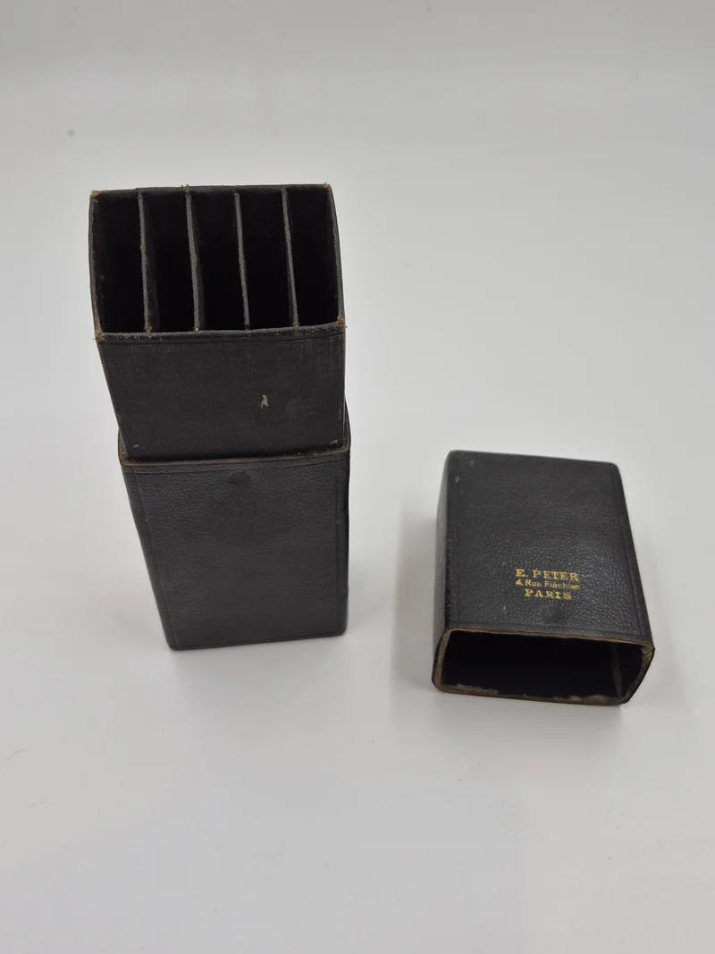Antique French Five Razor Case