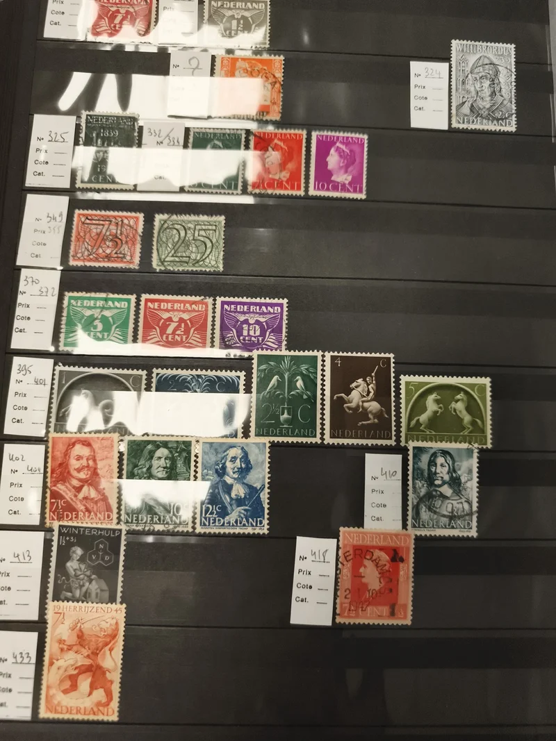 Timbres poste Pays-Bas NEDERLAND lot x20 couleurs diverses philatélie thématique