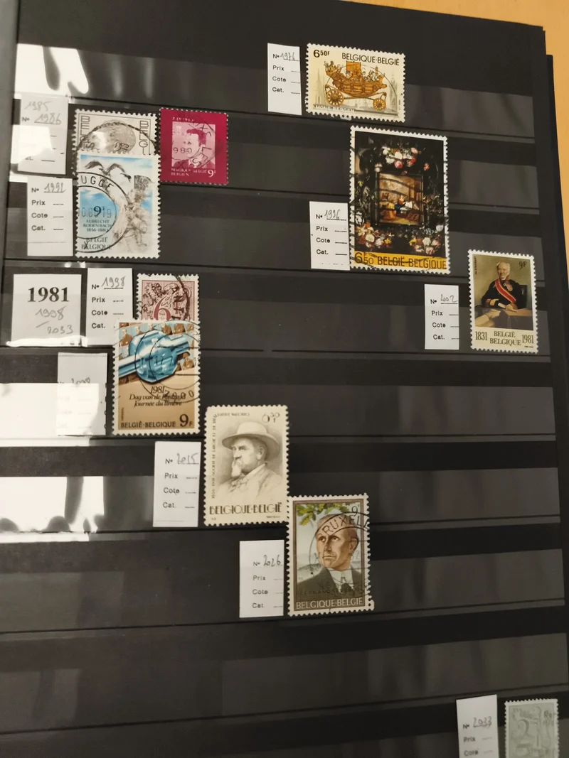 Lot de 9 timbres Belgique oblitérés années 1980 philatélie thématiques