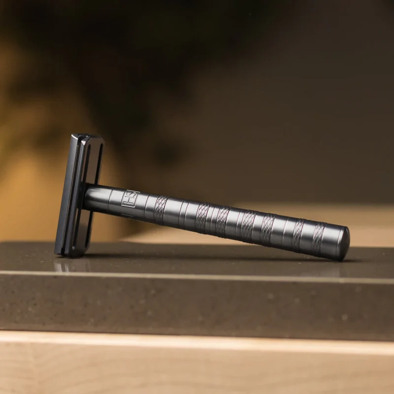 Henson AL13 Safety Razor - Gray - Aggressive