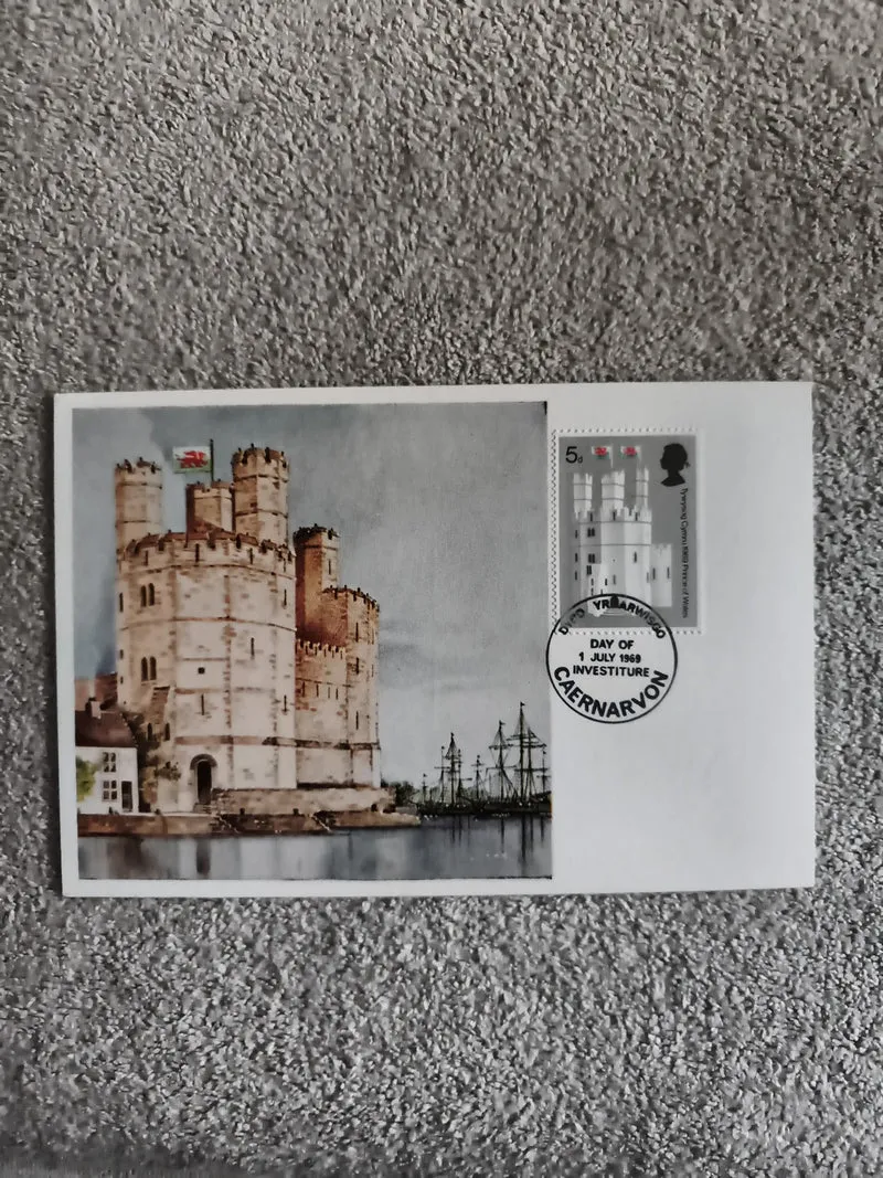 Lettre Premier Jour Caernarfon 1969 Royaume-Uni château timbre philatélie