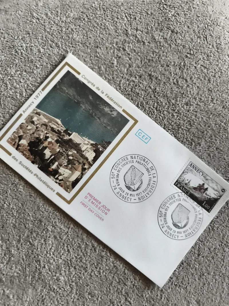Enveloppe Premier Jour Annecy 1977 congrès philatélique CEF timbre France