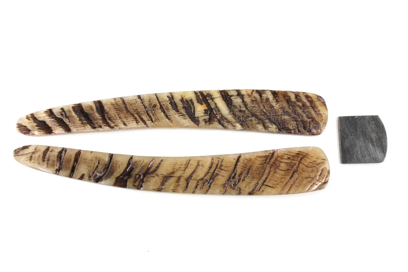 Straight Razor Scales for 7/8-8/8 Blades - Ram's Horn - One Pair/Set