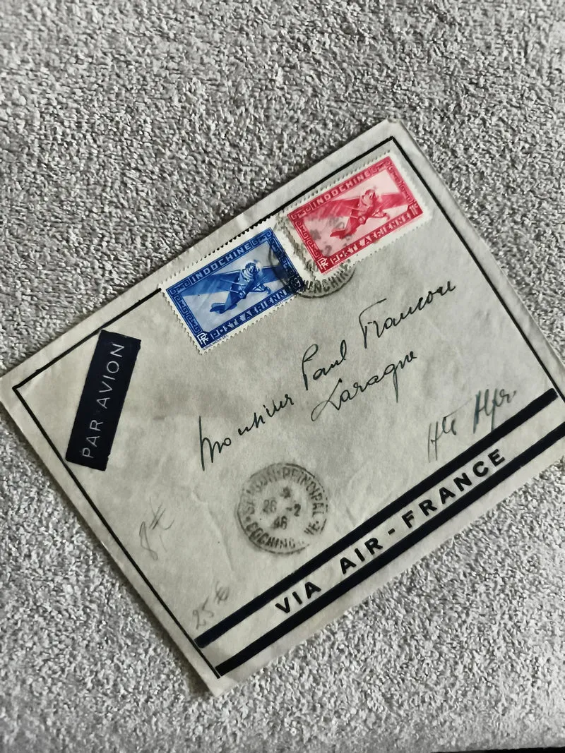 Lettre Air France Indochine 1946 timbres avion bleu rouge philatélie courrier