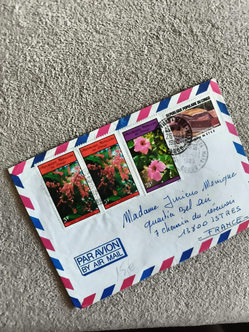 Lettre affranchie République Populaire du Congo 1985, timbres fleurs, Par Avion