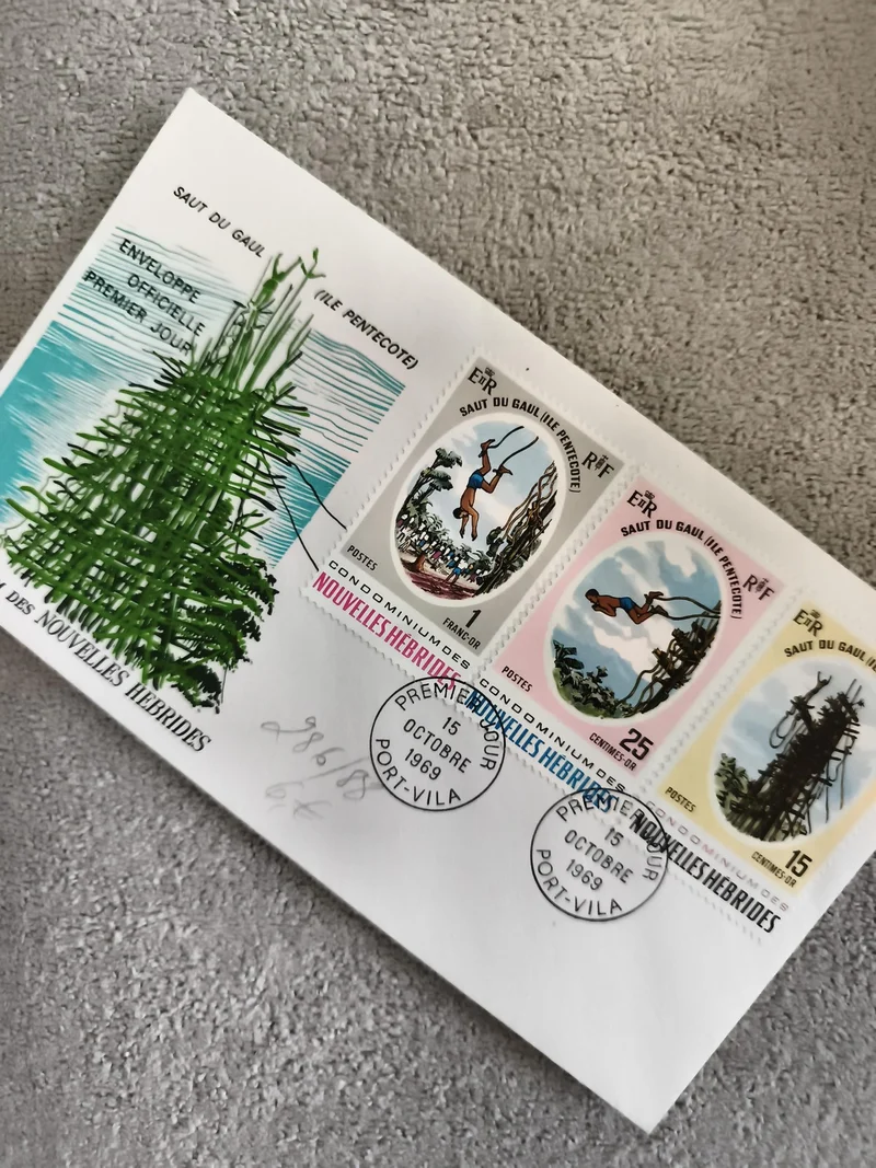 Enveloppe Premier Jour Nouvelles Hébrides Saut du Gaul 1969 Port-Vila