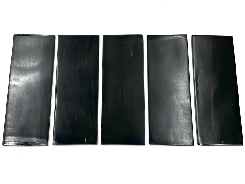 Straight Razor Scale Plate/Blank 160mm x 60mm (6.3in. x 2.3in.) x 3mm - Black Buffalo Horn