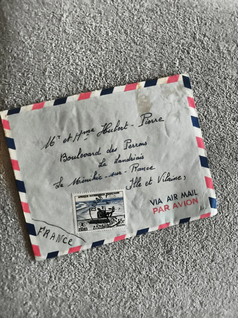 Lettre avion affranchie Afrique Occidentale Française timbre 15F airmail