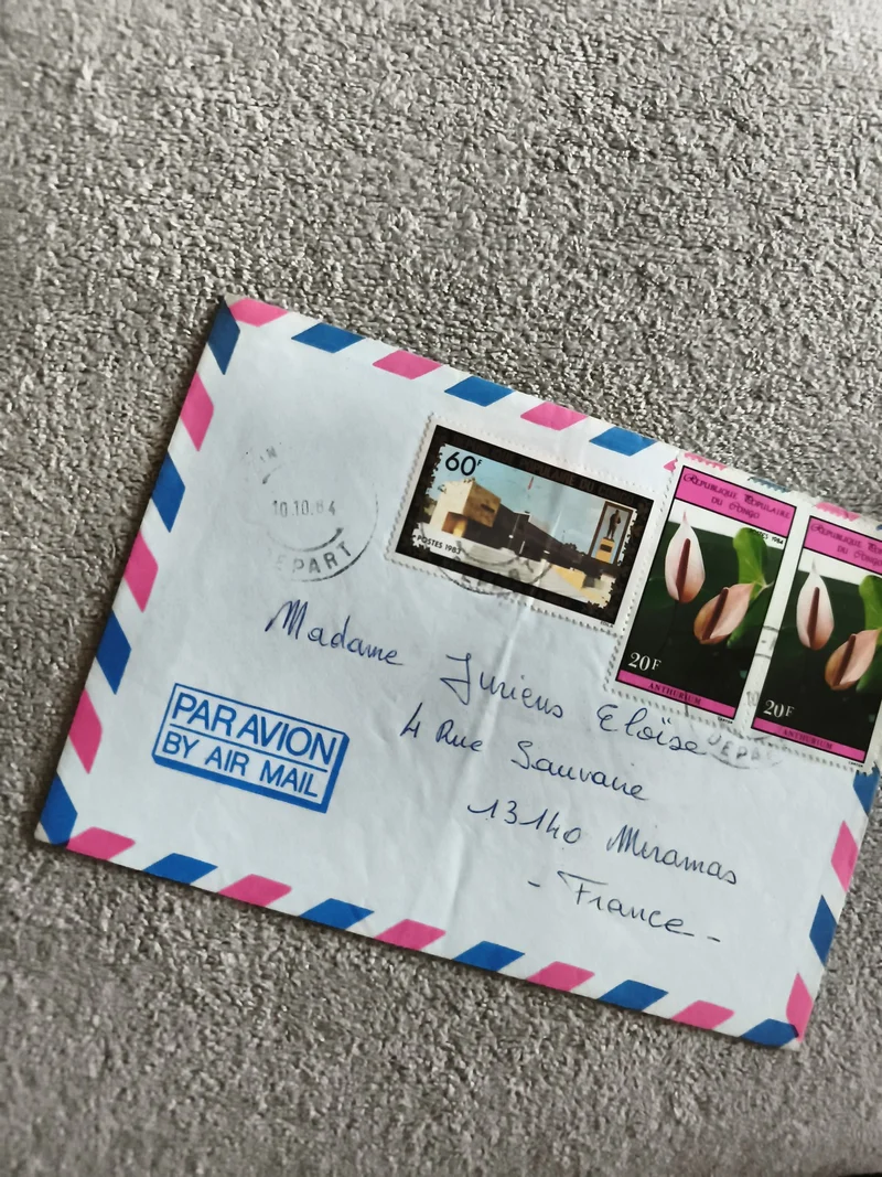 Lettre affranchie France 1984 timbres 60f 20f enveloppe Par Avion philatélie