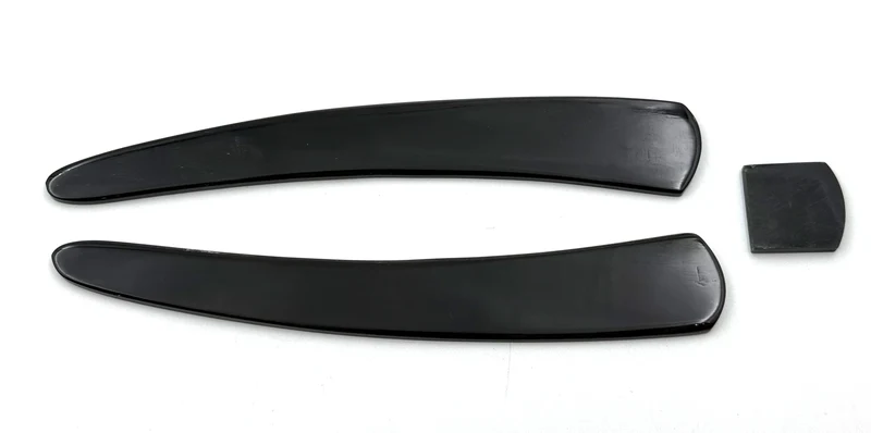 Straight Razor Scales for 7/8-8/8 Blades - Black Buffalo Horn - One Pair/Set
