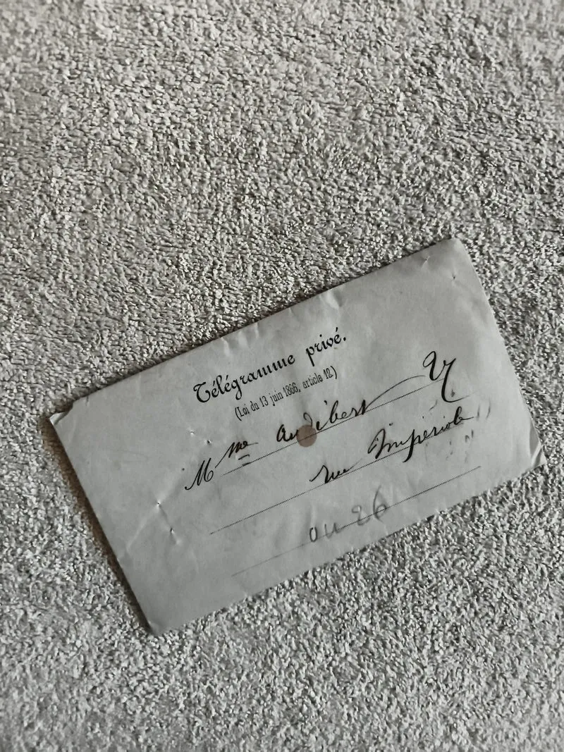 Télégramme privé XIXe siècle enveloppe manuscrite philatélie France