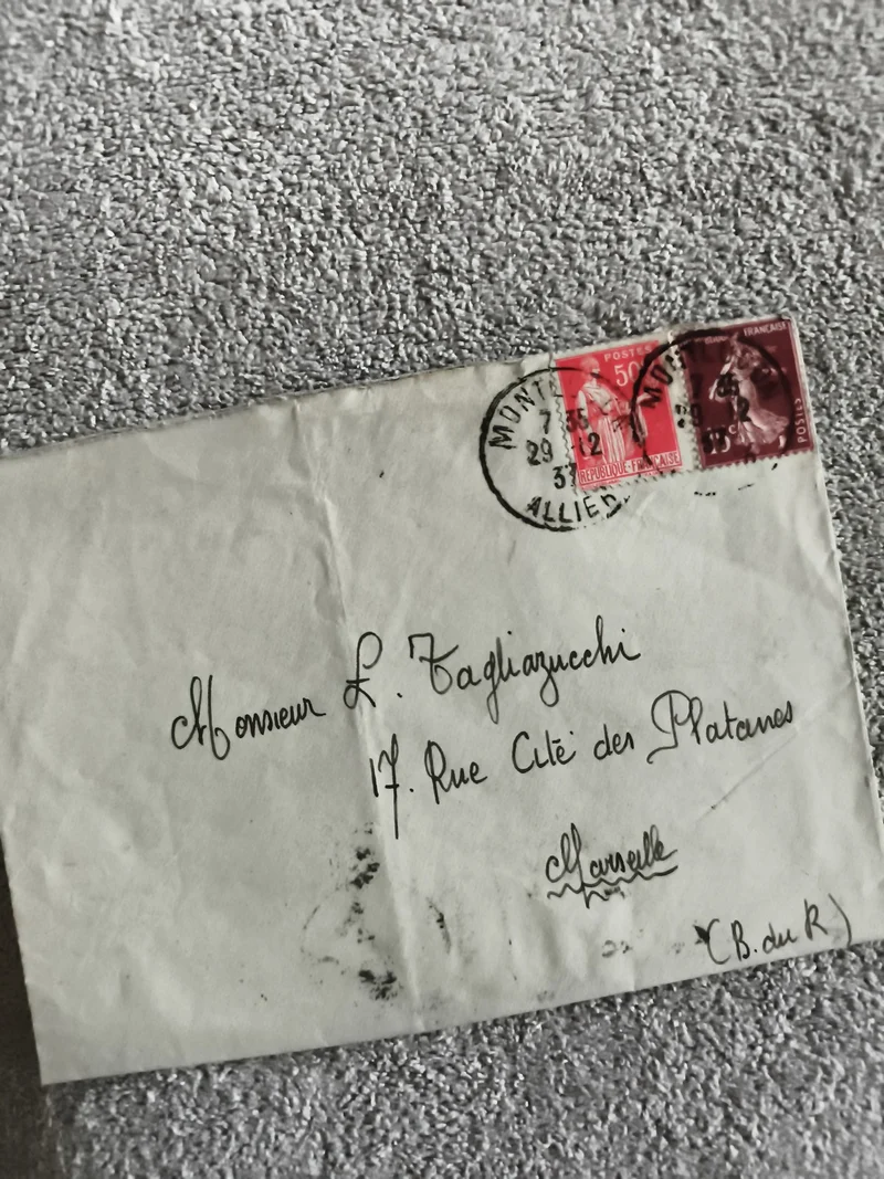 Lettre ancienne affranchie timbres Marianne France Montluçon philatélie
