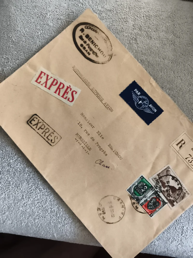 Lettre recommandée expresse Par Avion Oran Marseille timbres oblitérés philatéli