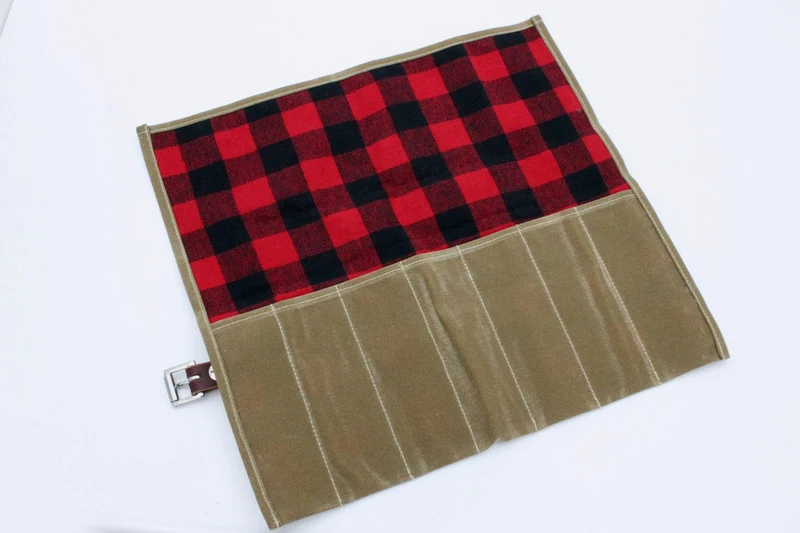 Deluxe Waxed Canvas & Cotton Flannel Lined 7 Straight Razor Storage Roll - Tan