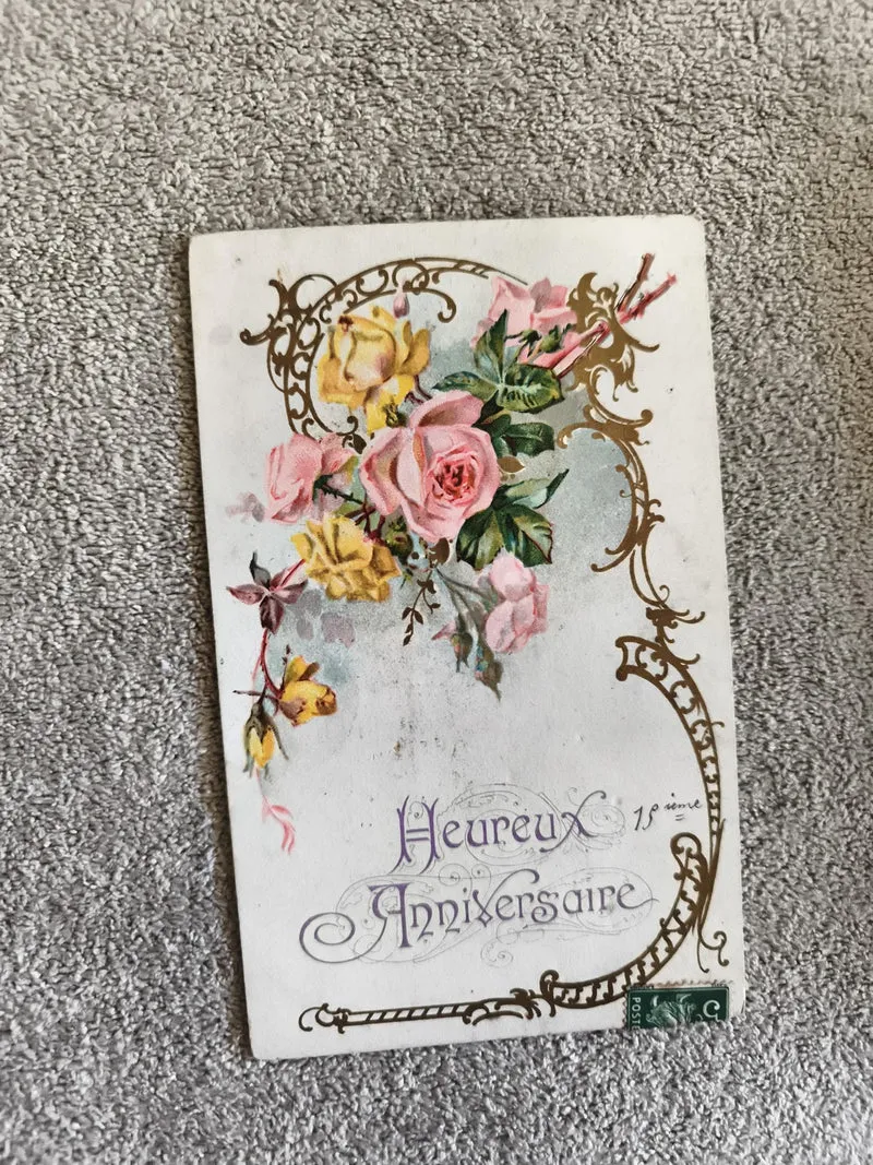 Carte postale Heureux Anniversaire fleurs roses jaunes dorures style Belle Époqu