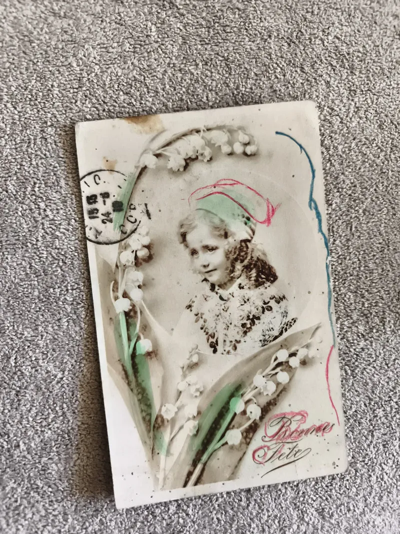 CPA Bonne Fête muguet portrait enfant carte postale ancienne