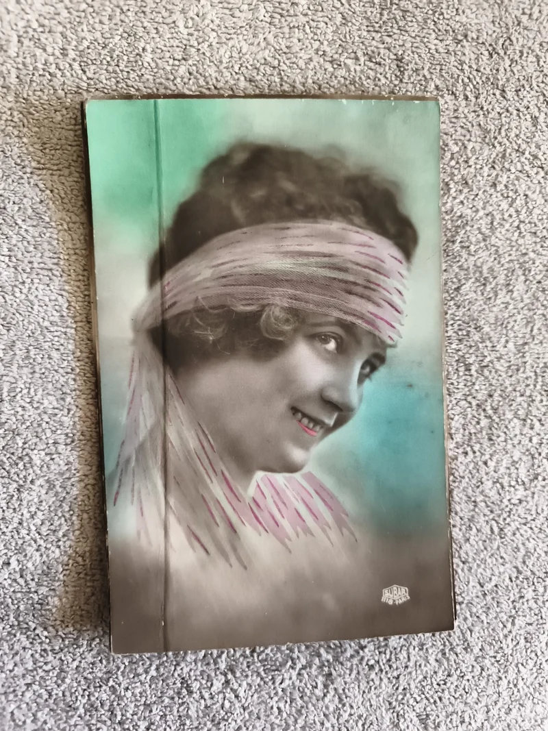 CPA portrait femme SUBAR Paris Art déco colorisée photo ancienne