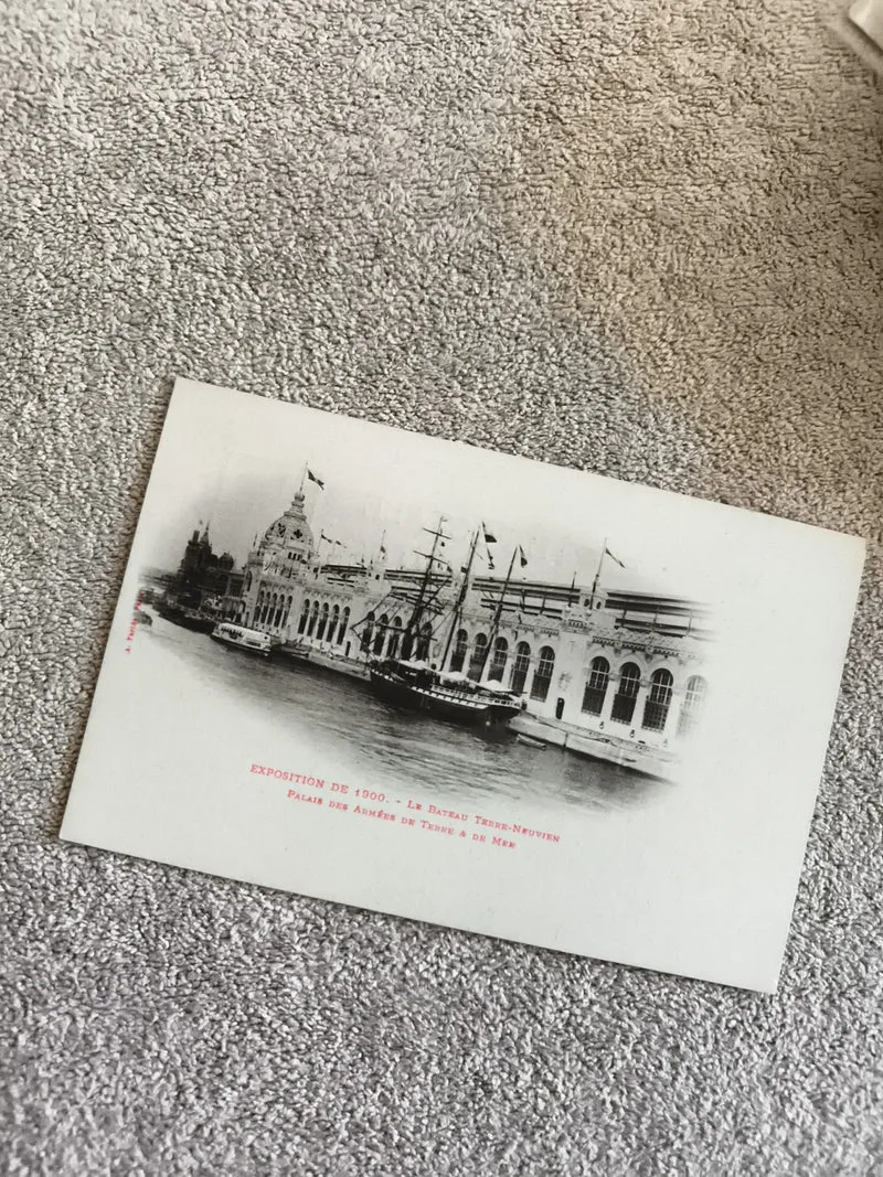 CPA Exposition 1900 Paris Bateau Terre-Neuvien Palais Armées Terre Mer