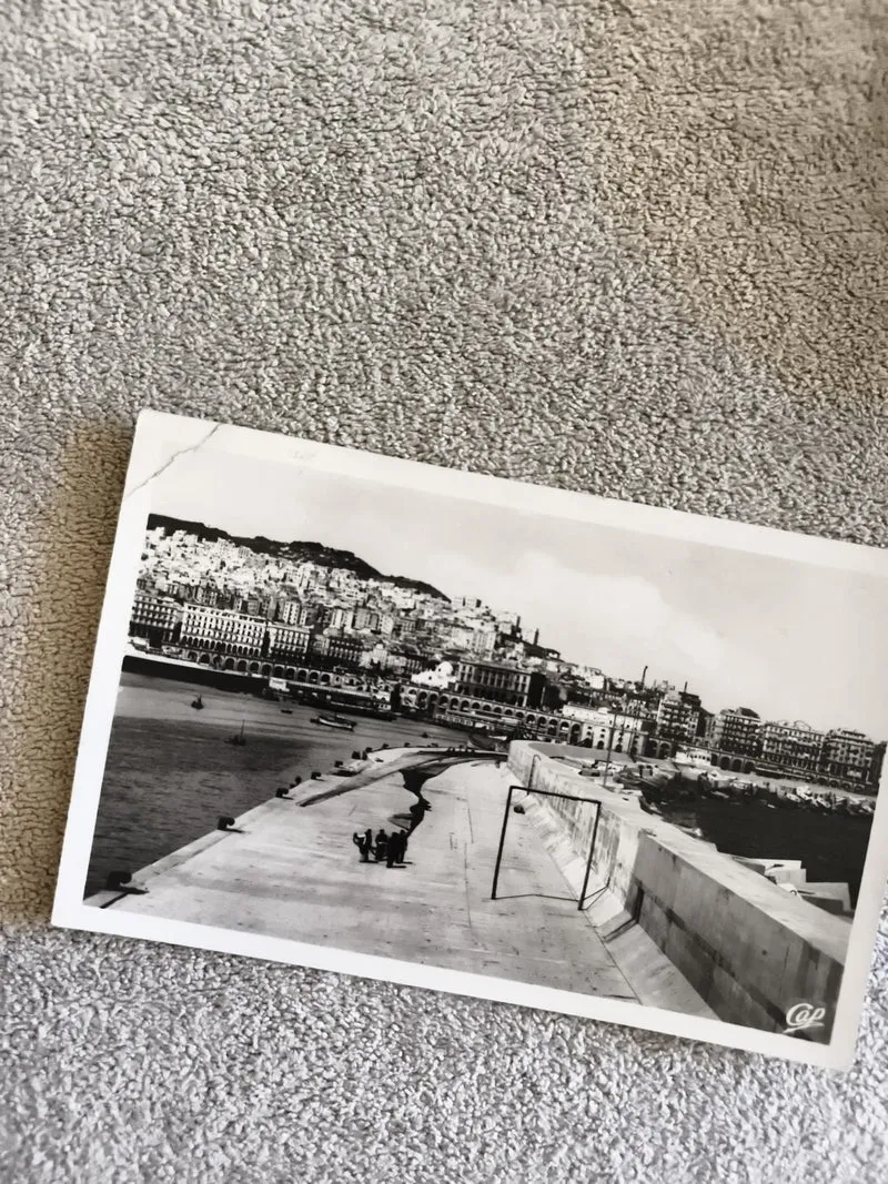 CPA photo ancienne port ville méditerranéenne noir et blanc