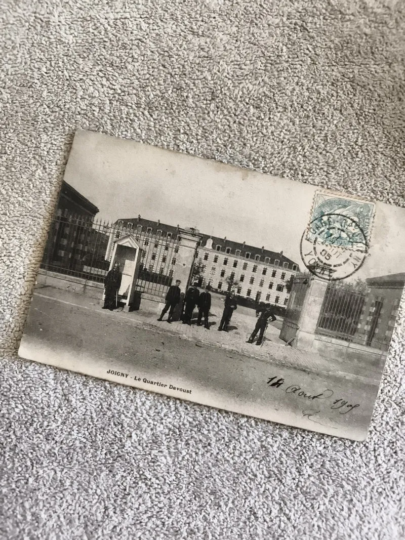 Carte postale CPA Joigny Quartier Davoust 1905 noir et blanc