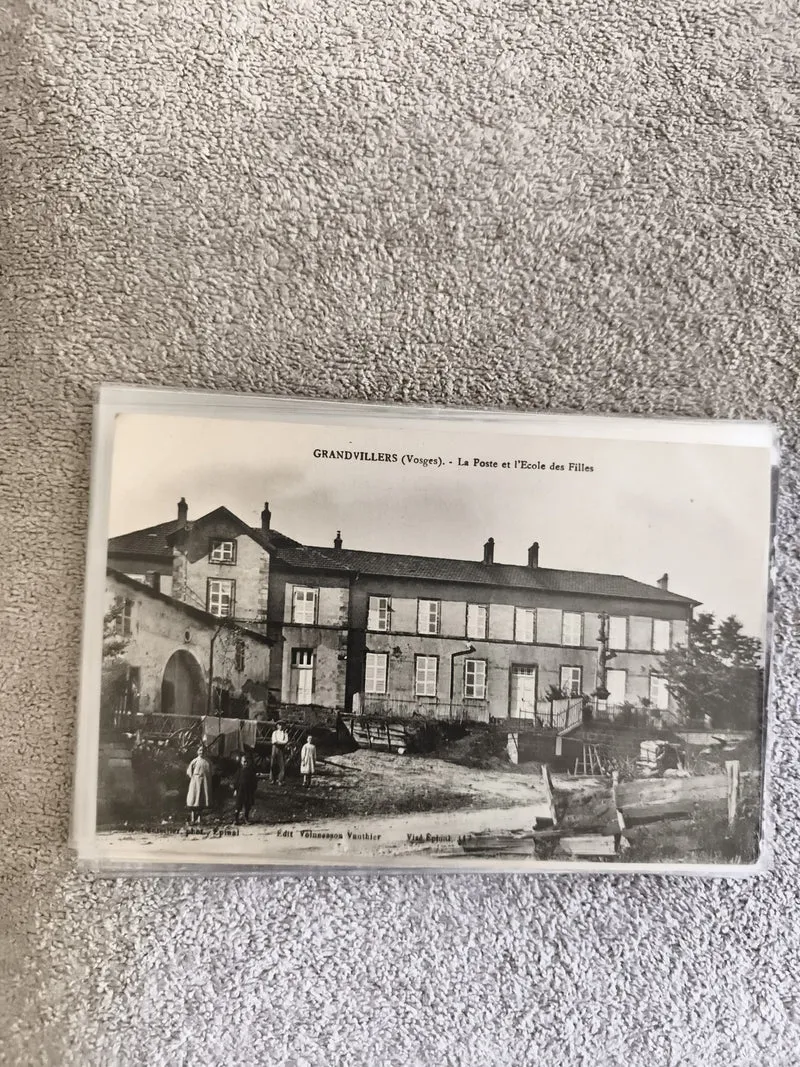 CPA Grandvillers Vosges La Poste École Filles photo ancienne