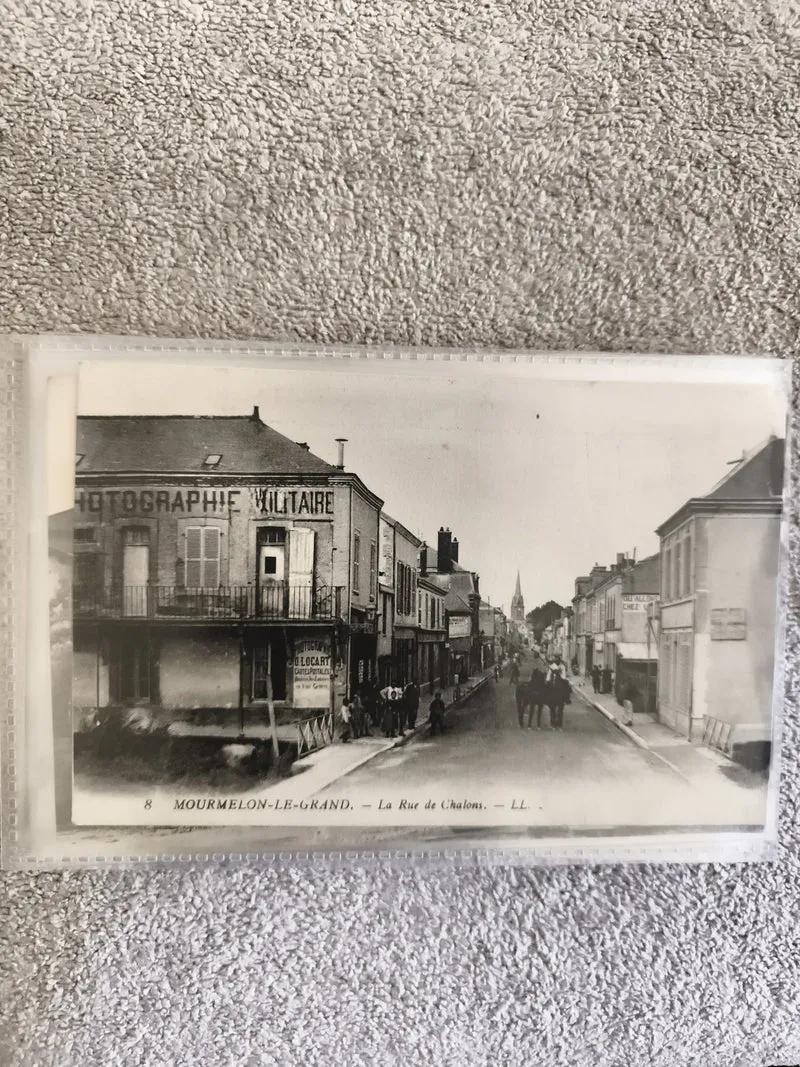 CPA Mourmelon-le-Grand Rue de Châlons LL photo ancienne animation