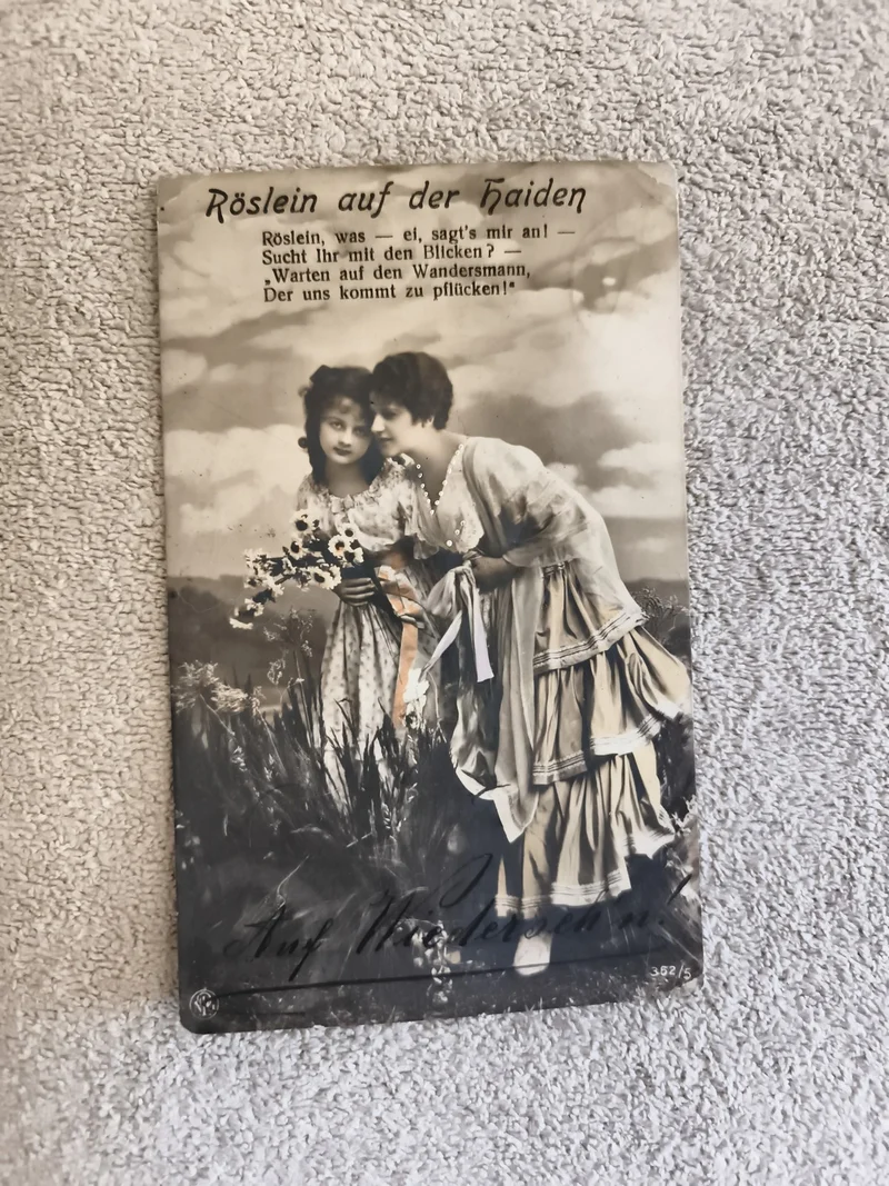 CPA allemande début XXe Röslein auf der Haiden scène enfants fleurs