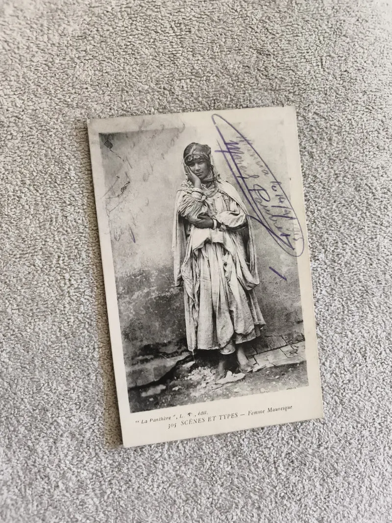 CPA Femme Mauresque Scènes et Types La Panthère photo ancienne