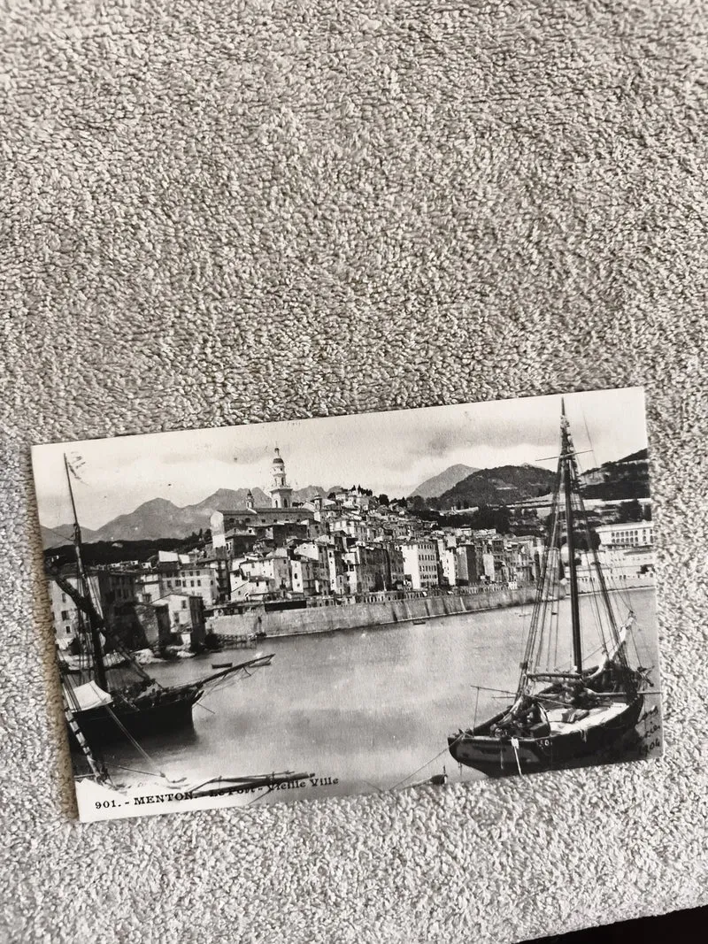 CPA Menton Vieille Ville bateau port photographie ancienne