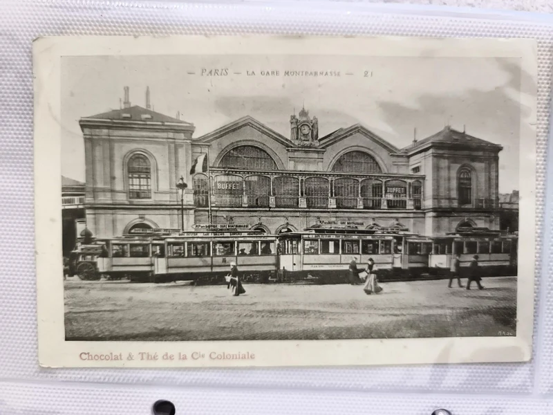 CPA Paris Gare Montparnasse tramway Chocolat Thé Cie Coloniale