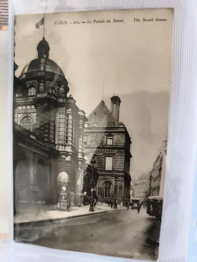 Carte postale CPA Paris Palais du Sénat photo ancienne architecture