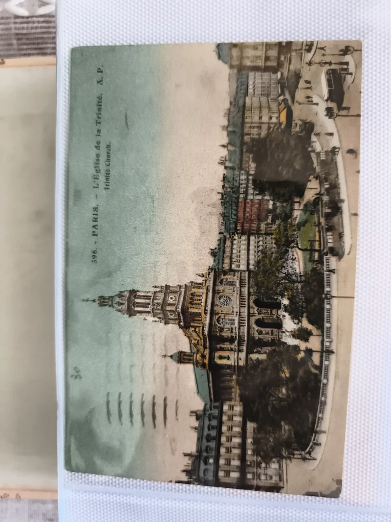 Carte postale CPA Paris Église de la Trinité illustration couleur