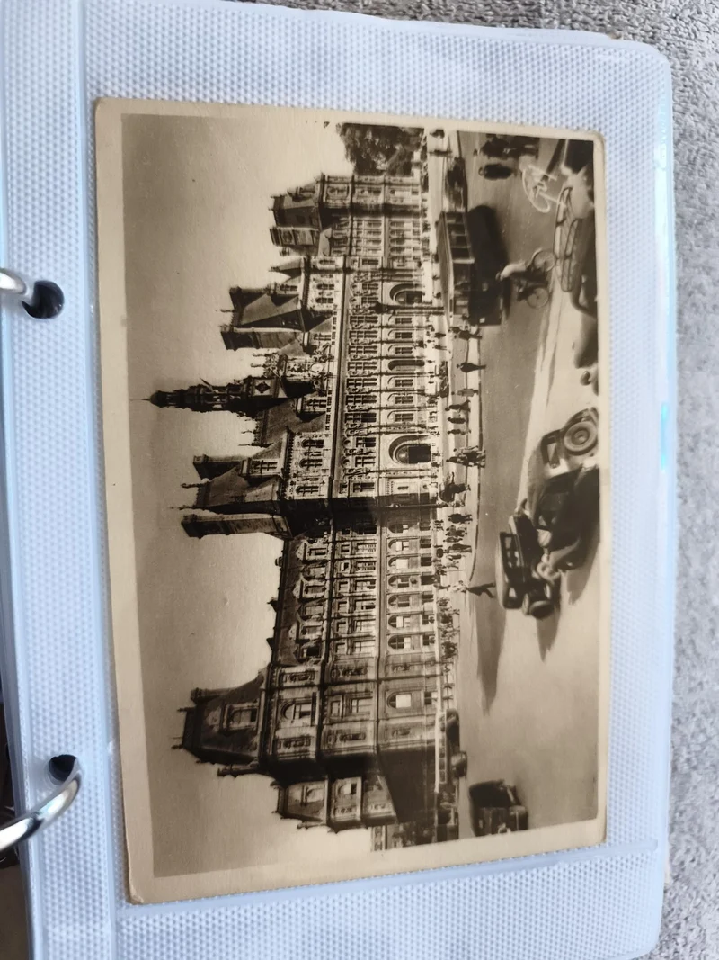 CPA Hôtel de Ville Paris carte photo ancienne voiture tram