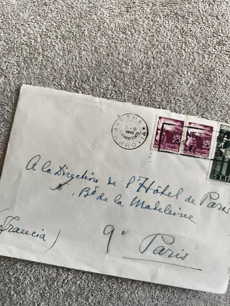 Lettre affranchie Italie 1950 timbres Poste Italiana oblitérés Paris philatélie