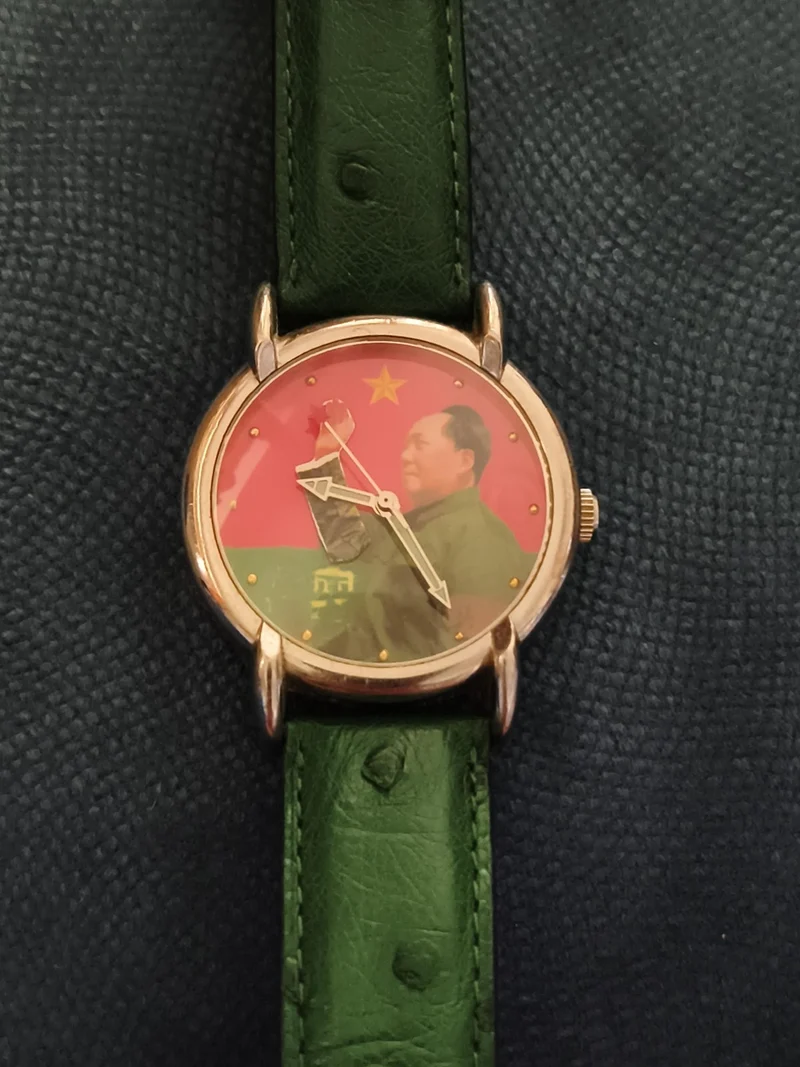 Montre mécanique Mao Zedong vintage, cadran rouge, bras mobile, bracelet vert