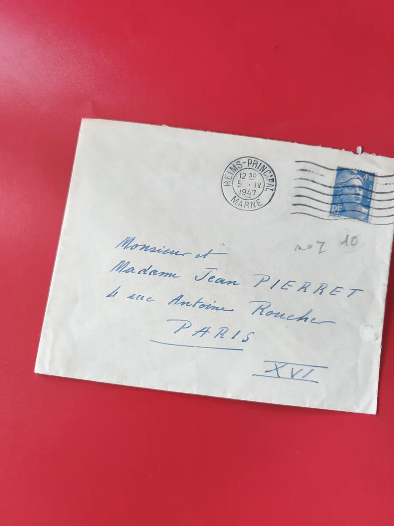 Enveloppe philatélie oblitérée Reims 1947 timbre bleu France Paris