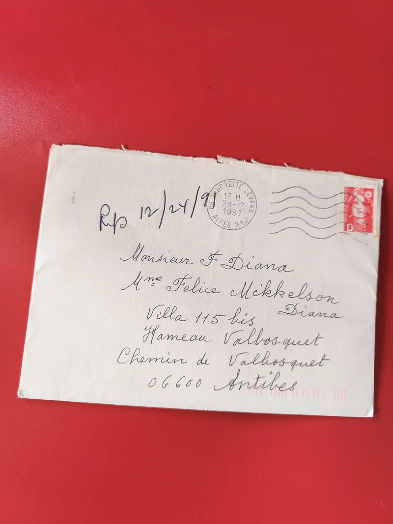 Enveloppe timbrée France 1991 oblitérée, écriture manuscrite, fond blanc
