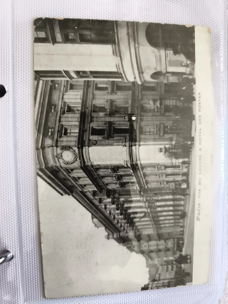CPA Paris Rue du Louvre Hôtel des Postes carte photo ancienne