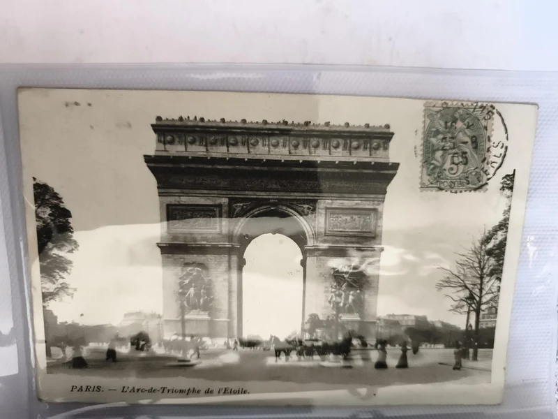 Carte postale CPA Paris Arc de Triomphe L’Étoile timbre 5c noir et blanc