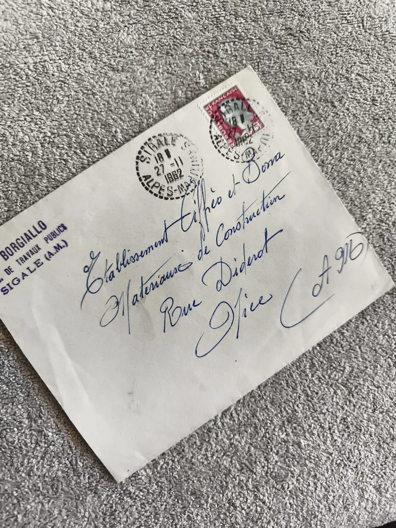 Lettre oblitérée 1982 France timbre Marianne philatélie Alpes-Maritimes