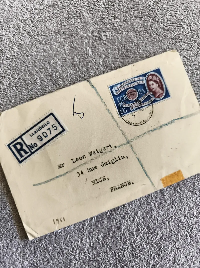 Lettre recommandée Royaume-Uni 1961 timbre Conférence Europe philatélie Nice