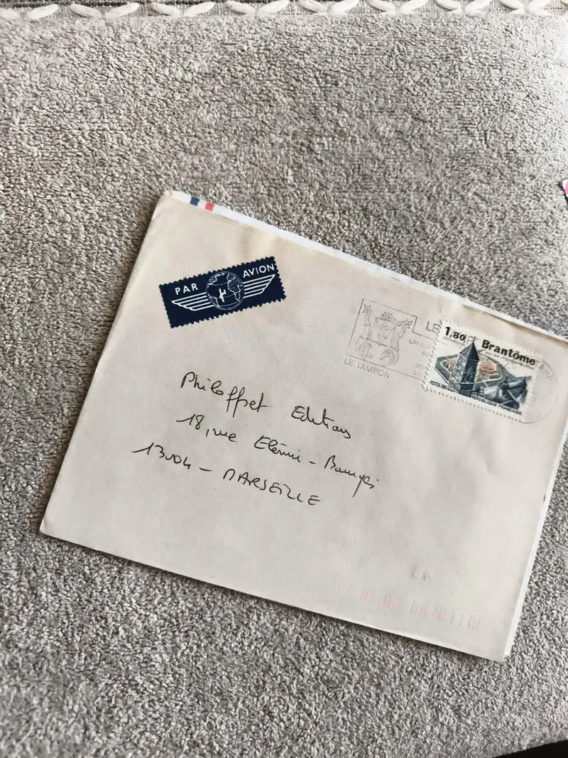 Lettre affranchie France Par Avion, timbre Brantôme, cachet postal Philatélie