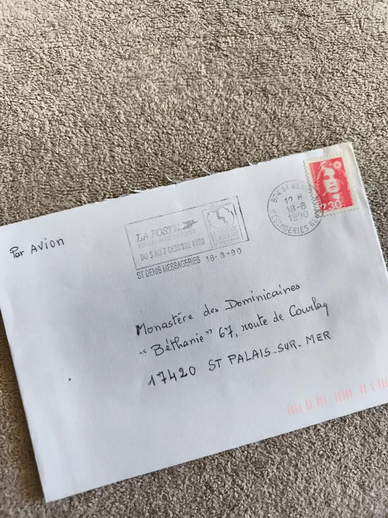 Lettre oblitérée France 1990 Marianne 2,30 F St Denis philatélie avion