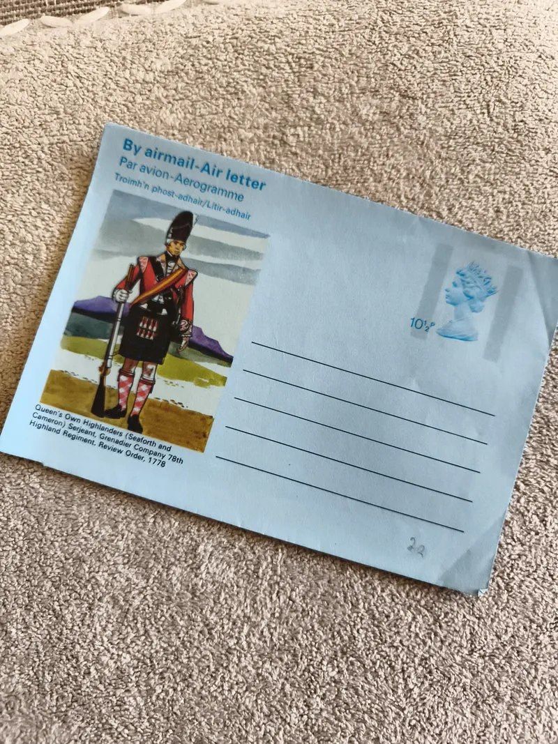 Aerogramme Air Letter Royaume-Uni Highlanders 10½p bleu illustré philatélie