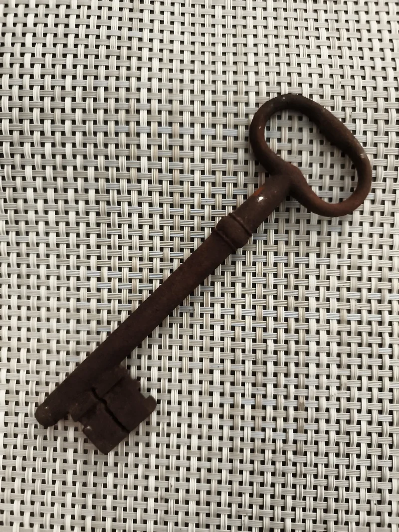 Ancienne clé de château en métal, clé rustique vintage, ferronnerie déco